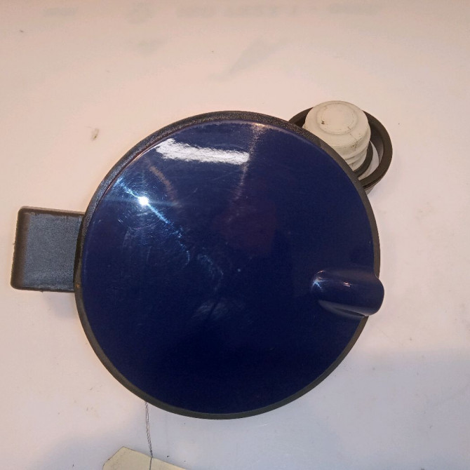 Volet de trappe carburant occasion OPEL CORSA IV Phase 1 09-2006->12-2010 1.2 TWINPORT 80ch 93189519 1