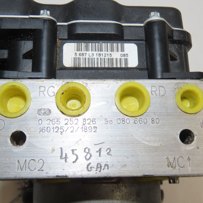 Unité hydraulique ABS occasion PEUGEOT 5008 I phase 2 09-2013->... 1.6 HDI 120ch 1613340080 4