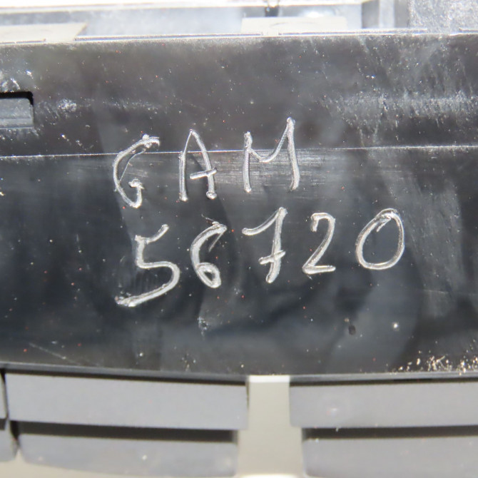 Bouton de warning occasion OPEL CORSA V 13295119 4