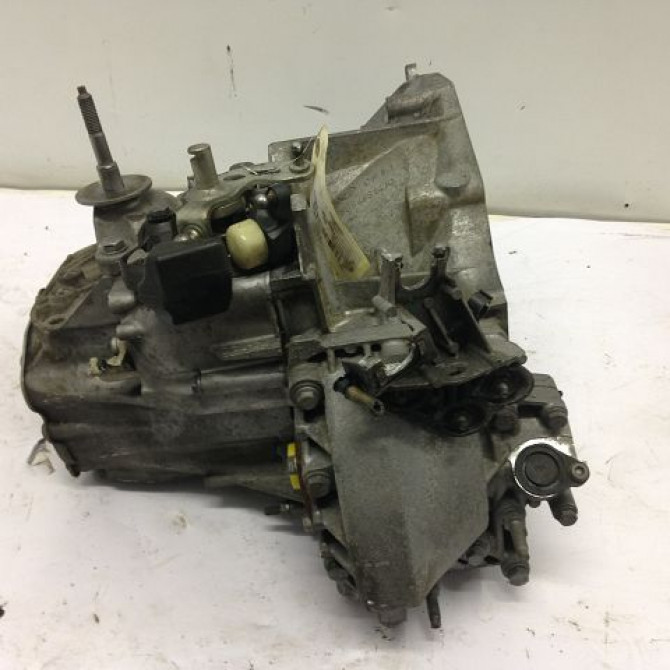Boîte à vitesse mecanique occasion PEUGEOT 307 Phase 2 06-2005->03-2008 2.0 HDI 16v 136ch 2222YV 4