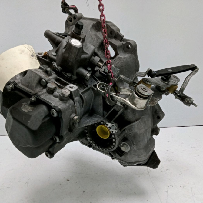 Boîte à vitesse mecanique occasion OPEL COMBO III 55565135 4