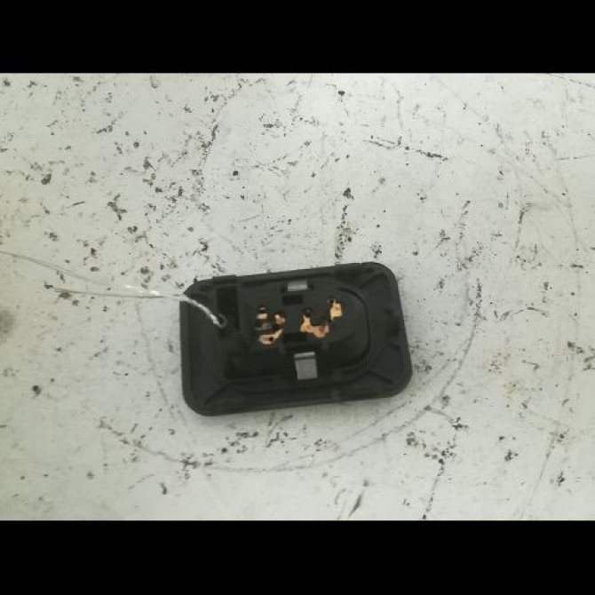 Commande lève-glace porte avant droite occasion OPEL CORSA III 24411032 2