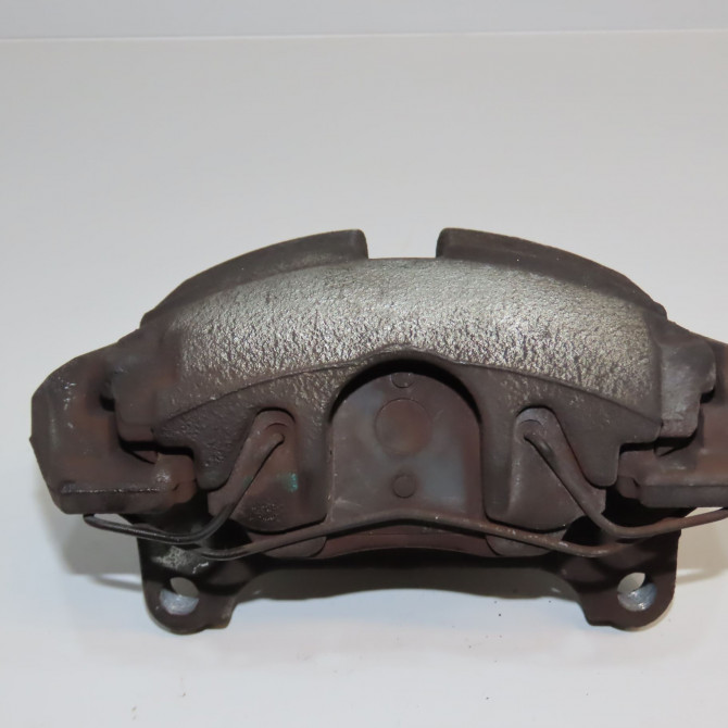 Etrier de frein avant droit occasion VOLKSWAGEN EOS Phase 1 04-2006->01-2011 2.0 TDI 140ch 1K0615124E 2