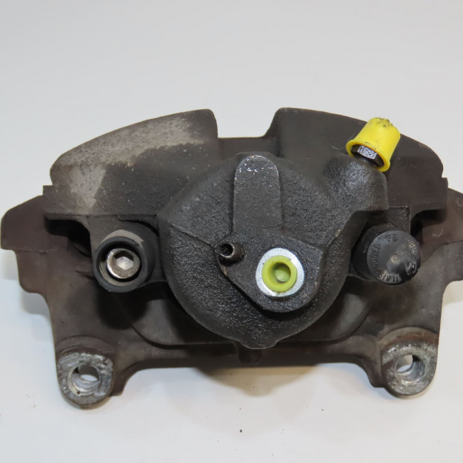 Etrier de frein avant droit occasion VOLKSWAGEN EOS Phase 1 04-2006->01-2011 2.0 TDI 140ch 1K0615124E 3