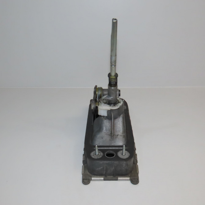 Levier de vitesses occasion VOLKSWAGEN EOS Phase 1 04-2006->01-2011 2.0 TDI 140ch 1K0711112B 4