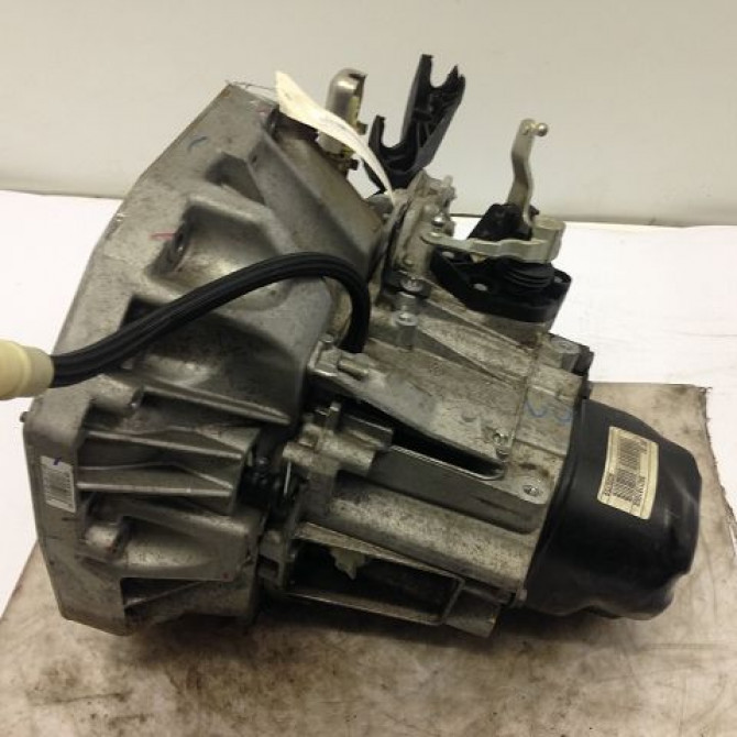 Boîte à vitesse mecanique occasion DACIA SANDERO I Phase 1 06-2008->10-2012 8201181003 2
