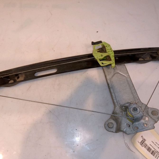 Mecanisme leve-glace arrière gauche occasion B.M.W. SERIE 1 I Phase 1 05-2004->12-2006 118i 129ch 51357138467 2