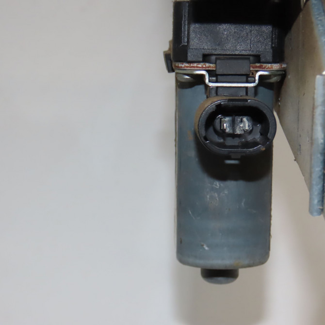 Mecanisme+moteur leve-glace avg occasion RENAULT TRAFIC II Phase 2 08-2006->... 2.0 DCI 16v 115ch 7700311820 3