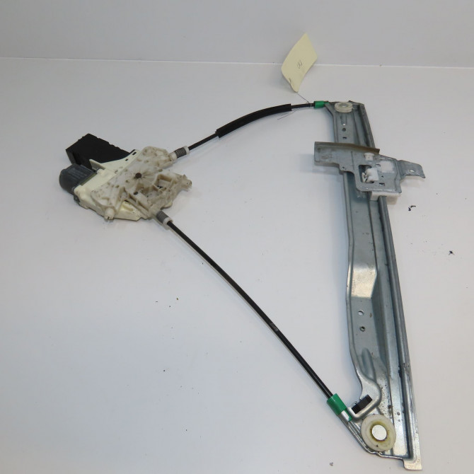 Mecanisme + moteur lève-glace avant droit occasion PEUGEOT 407 Phase 1 04-1995->04-1999 2.0 HDI 136ch 9222Q4 2