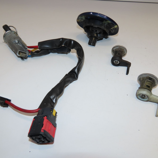 Kit serrures + antivol occasion PEUGEOT 206 Phase 1 09-1998->03-2009 2.0 HDI 4162NQ 2