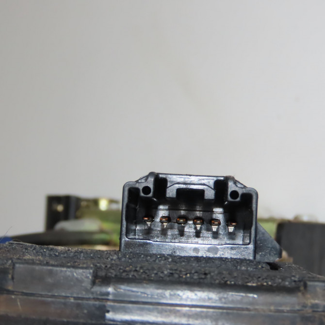 Serrure porte ard occasion MAZDA MAZDA 2 I Phase 1 03-2003->09-2007 1.25 DE9072310G 4