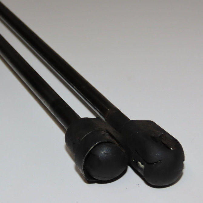 Verin droit hayon occasion MAZDA MAZDA 2 I Phase 1 03-2003->09-2007 1.25 DD1062620A 2