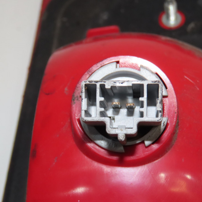 Feu arrière intérieur droit occasion MAZDA MAZDA 2 I Phase 1 03-2003->09-2007 1.25 DD10513F0C 3