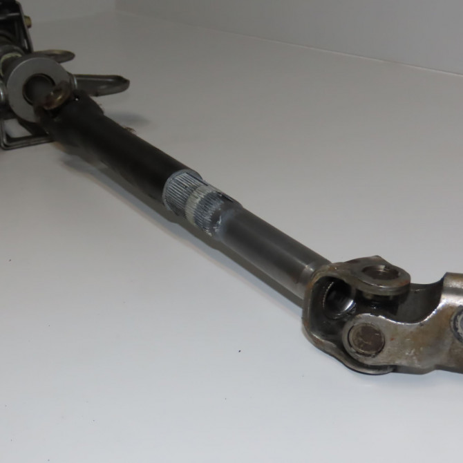 Colonne de direction non assistee occasion MAZDA MAZDA 2 I Phase 1 03-2003->09-2007 1.25 DD323210X 2