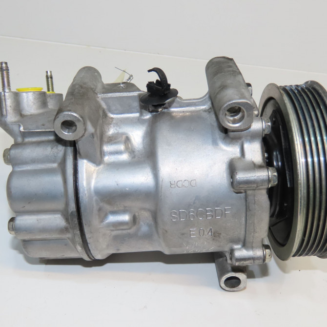 Compresseur air conditionne occasion CITROEN C3 PICASSO 9822826880 3