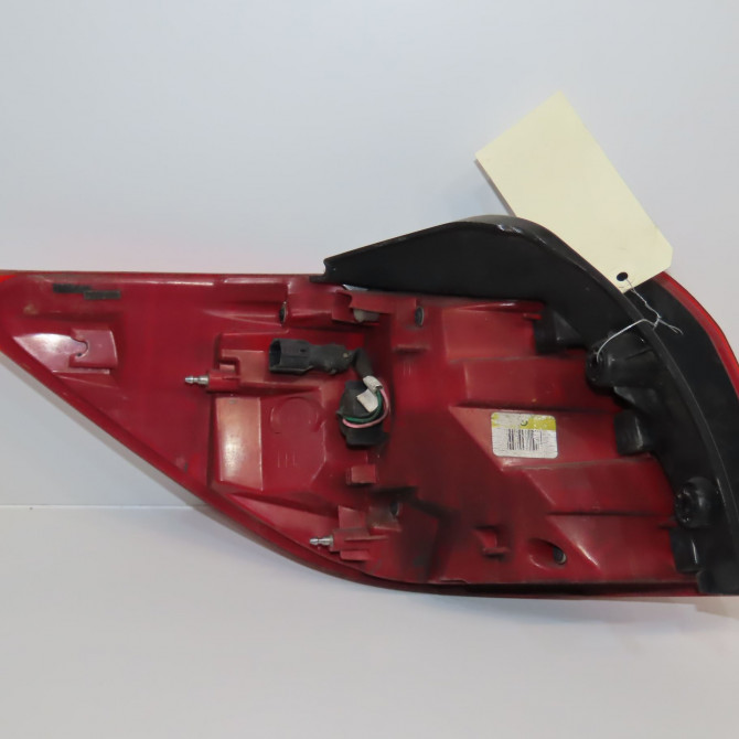 Feu arrière droit occasion KIA SPORTAGE III 924203W000 2