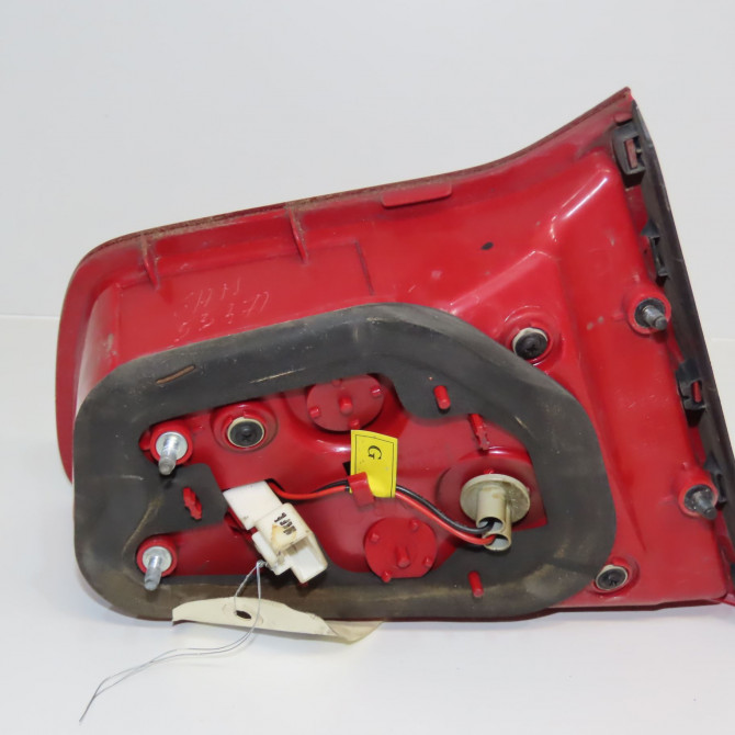 Feu arrière intérieur droit occasion KIA SPORTAGE III 924603W010 2