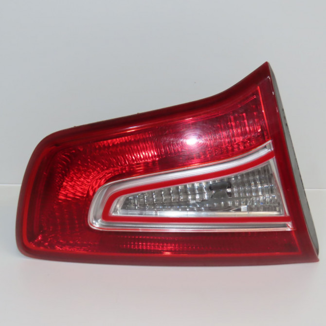 Feu arrière interieur gauche occasion KIA SPORTAGE III 924503W010 1