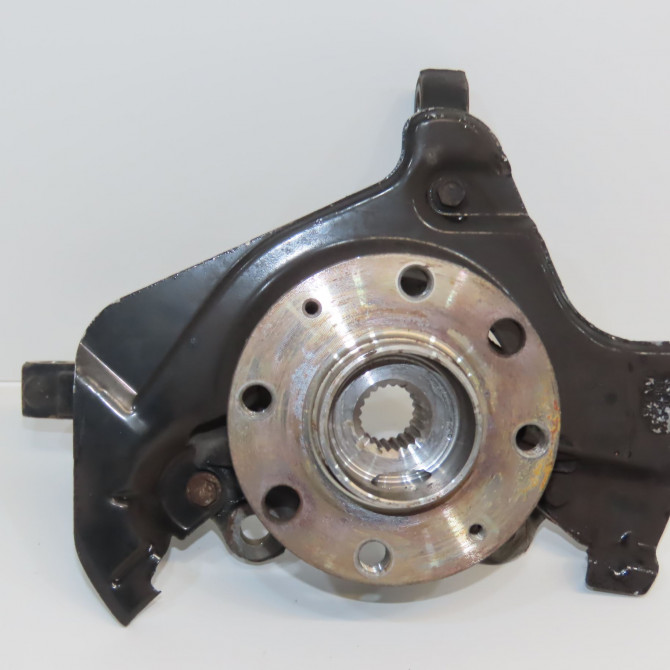 Moyeu avg occasion OPEL CORSA V 13495964 1
