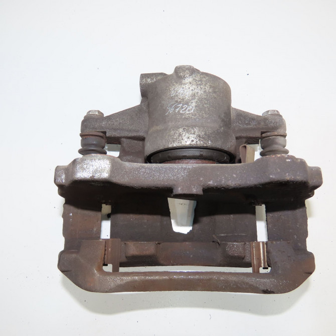 Etrier de frein avant gauche occasion OPEL CORSA V 93191695 4