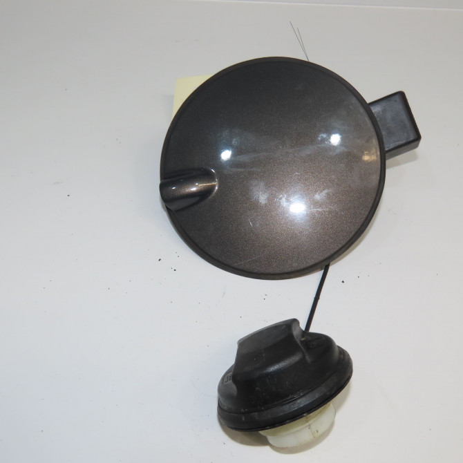 Volet de trappe carburant occasion OPEL CORSA V 93189519 1