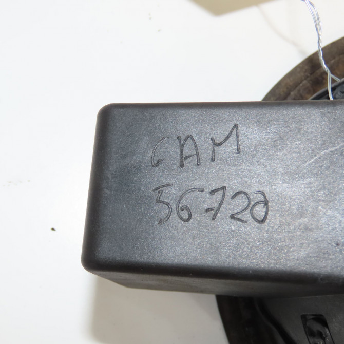 Volet de trappe carburant occasion OPEL CORSA V 93189519 3