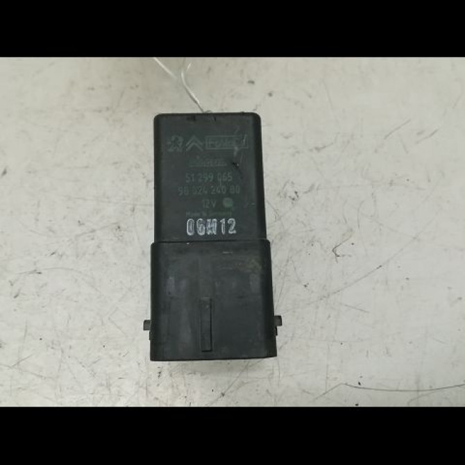 Boitier de préchauffage occasion PEUGEOT PARTNER II Phase 2 05-2012->... 9802424080 1