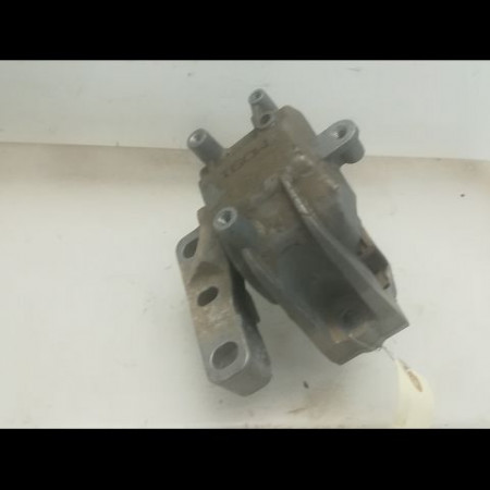 Support moteur occasion VOLKSWAGEN PASSAT VI Phase 1 10-2010->... 1.6 TDI 105ch