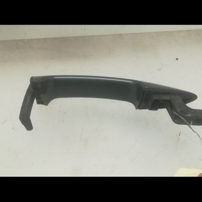 Poignee ext porte arg occasion VOLKSWAGEN PASSAT VI Phase 1 10-2010->... 1.6 TDI 105ch 3C0837205GRU 2