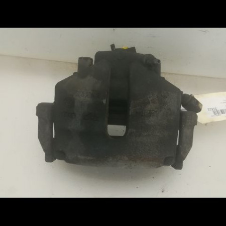 Etrier de frein avant gauche occasion VOLKSWAGEN PASSAT VI Phase 1 10-2010->... 1.6 TDI 105ch