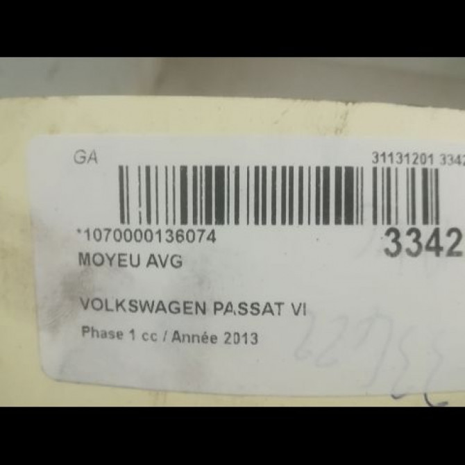 Moyeu avg occasion VOLKSWAGEN PASSAT VI Phase 1 10-2010->... 1.6 TDI 105ch 5K0498621 3