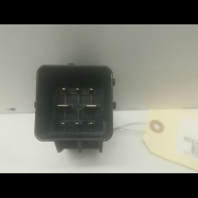 Boitier de préchauffage occasion PEUGEOT 208 208 Phase 1 2012-03-01->2015-09-30 1.6 E-HDI 92ch 9802424080 2