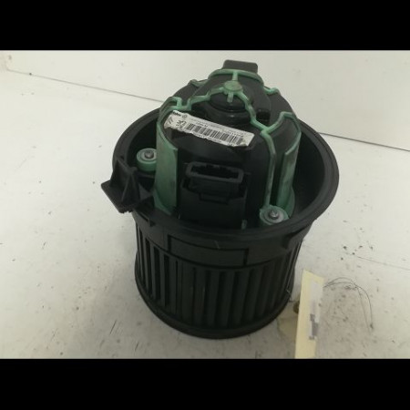 Ventilateur de chauffage occasion PEUGEOT 308 I Phase 2 04-2011->12-2014 1.6 E-HDI 112ch 6441CZ