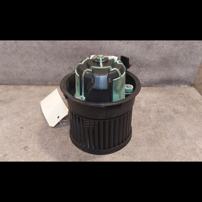 Ventilateur de chauffage occasion PEUGEOT 308 I Phase 1 09-2007->03-2011 1.6 HDI 16v 90ch 6441CZ 1