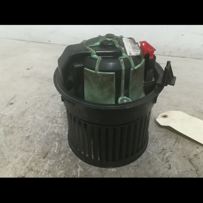 Ventilateur de chauffage occasion PEUGEOT 308 I Phase 1 09-2007->03-2011 1.6 HDI 16v 90ch 6441CZ 1