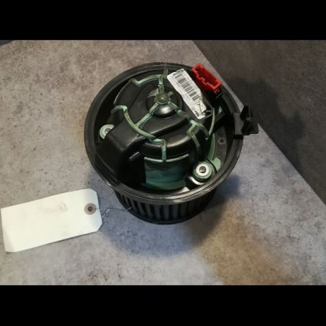 Ventilateur de chauffage occasion PEUGEOT 308 I Phase 1 09-2007->03-2011 1.6 HDI 16v 90ch 6441CZ 2