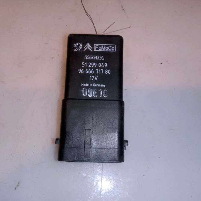 Boitier de préchauffage occasion CITROEN DS3 Phase 1 11-2009->03-2014 1.6 HDi 110ch 9802424080 1