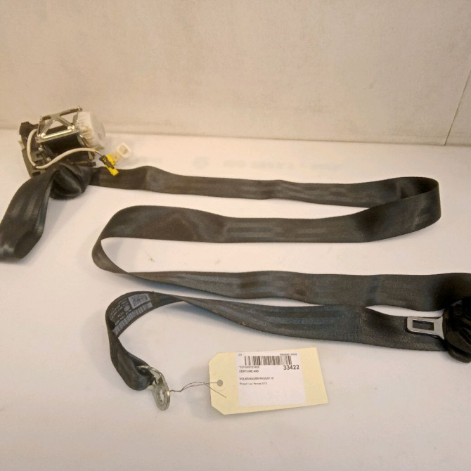 Ceinture avant droite occasion VOLKSWAGEN PASSAT VI Phase 1 10-2010->... 1.6 TDI 105ch 3C1857706SSOX 1