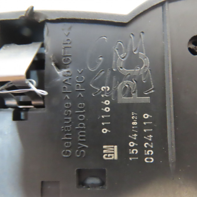 Interrupteur commande de phares occasion OPEL TIGRA II Phase 1 09-2004->... 1.4i 90ch 9138124 3