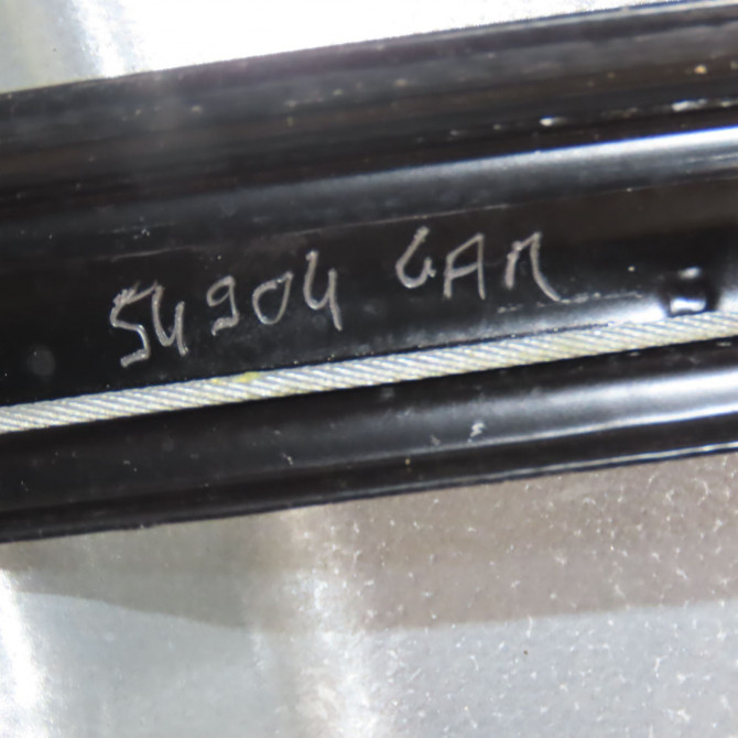 Mecanisme + moteur lève-glace avant droit occasion VOLKSWAGEN POLO IV Phase 2 05-2005->09-2009 1.4 TDI 70ch 6Q4837462J 3