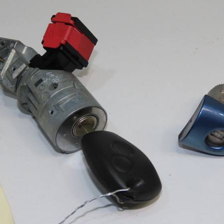 Kit serrures + antivol occasion RENAULT MODUS Phase 2 01-2008->12-2012 1.5 DCI 85ch 7701208407