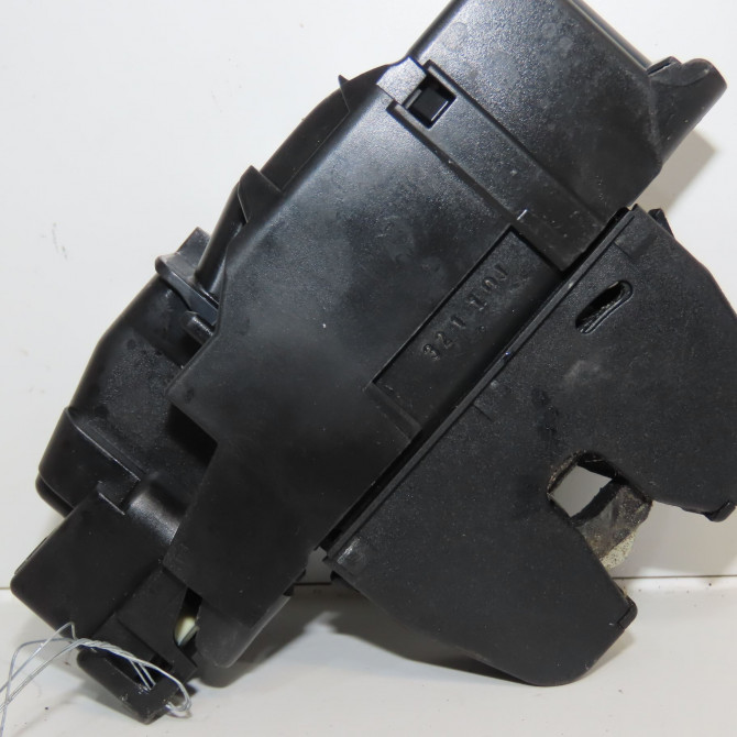 Serrure hayon occasion CITROEN DS4 Phase 1 01-2011->03-2016 1.6 e-HDi 110ch 8719F8 1