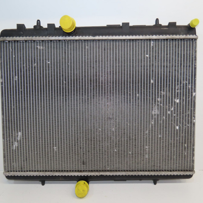 Radiateur occasion CITROEN DS4 Phase 1 01-2011->03-2016 1.6 e-HDi 110ch 1330W2 1