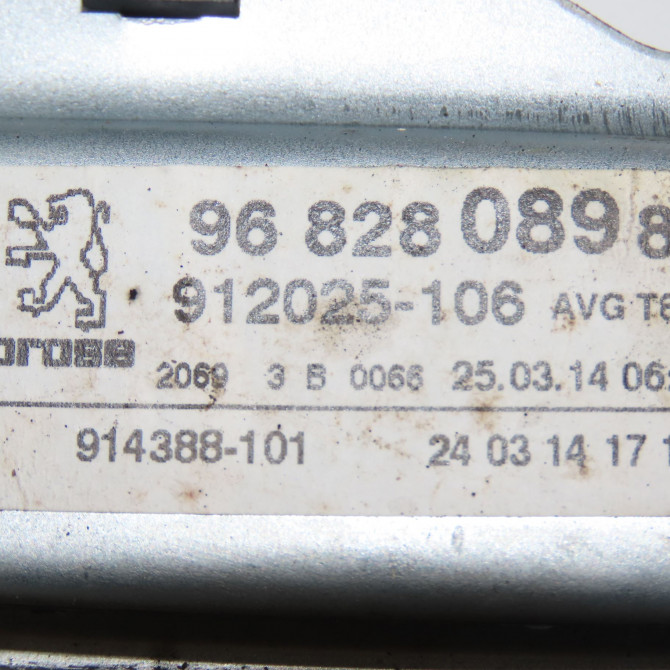 Mecanisme+moteur leve-glace avg occasion PEUGEOT 5008 I Phase 1 11-2009->12-2013 9221FF 4