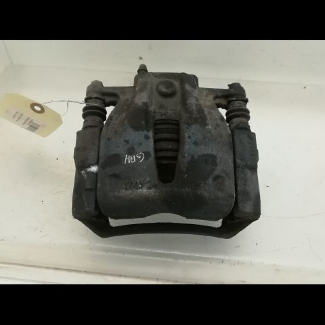 Etrier de frein avant droit occasion OPEL CORSA III Phase 1 10-2000->08-2003 1.4i 16v 9196052 1