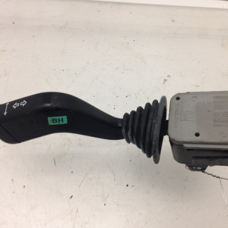 Commande clignotant occasion OPEL AGILA I Phase 1 08-2000->12-2007 1.3 CDTi 70ch 9181010