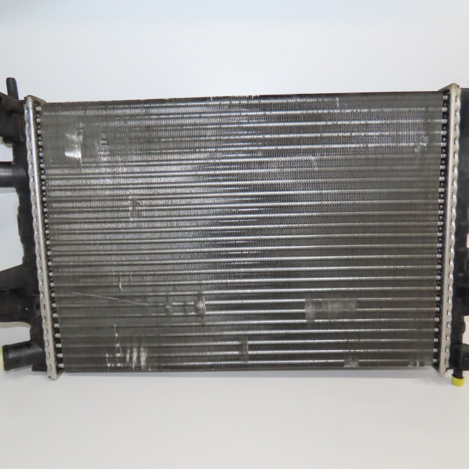 Radiateur occasion OPEL TIGRA II Phase 1 09-2004->... 1.4i 90ch 95513834 2