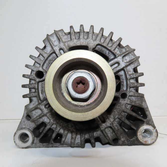 Alternateur occasion PEUGEOT 206 Phase 2 02-2003->02-2009 1.4 HDI 70ch 5705NE 1