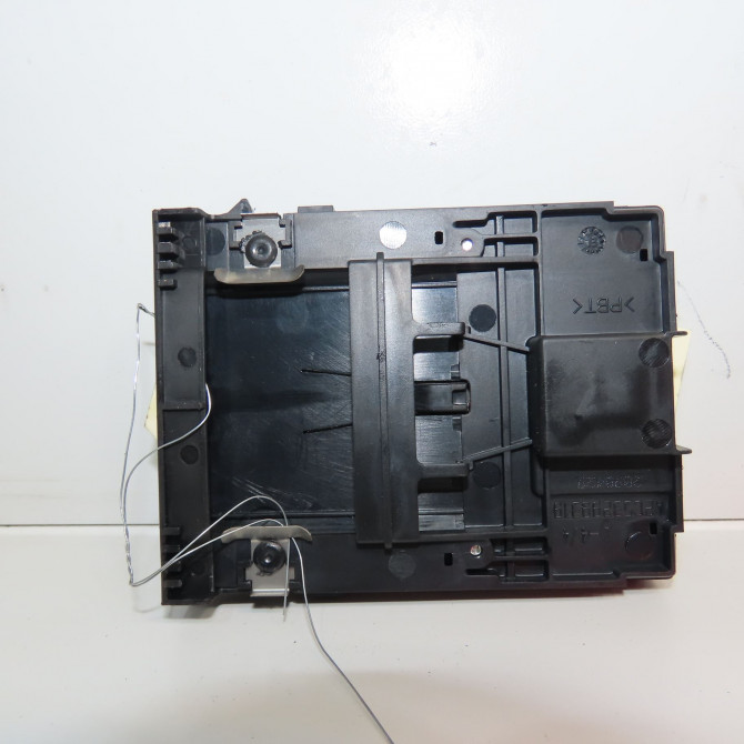 Lecteur de carte occasion RENAULT MEGANE III Phase 2 01-2012->06-2014 1.6 DCI 130ch 285909828R 1