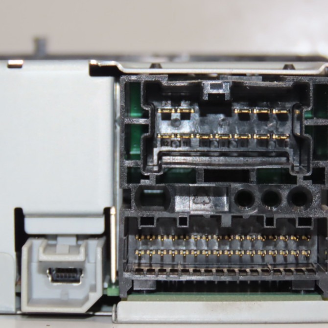 Autoradio occasion RENAULT MEGANE III Phase 2 01-2012->06-2014 1.6 DCI 130ch 281158348R 3